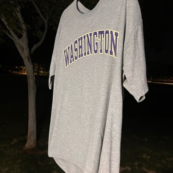 Washington university Russell athletic tee - Picture 2 of 2